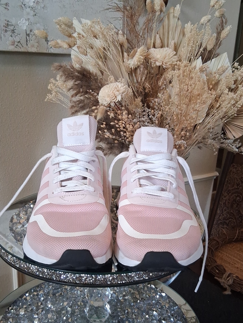 Women's Adidas Original Pink And White Running Shoes Sneakers Size 7 - Picture 3 of 16